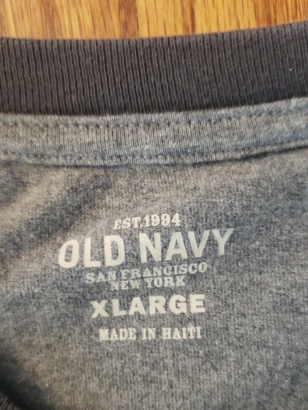 Old Navy Two Tone Gray Long Sleeve Tee Size: XL